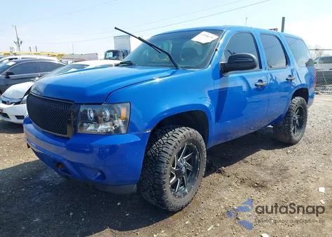 2013 Chevrolet Tahoe Commercial Fleet z USA, uszkodzony, nr VIN 1GNLC2E09DR326039